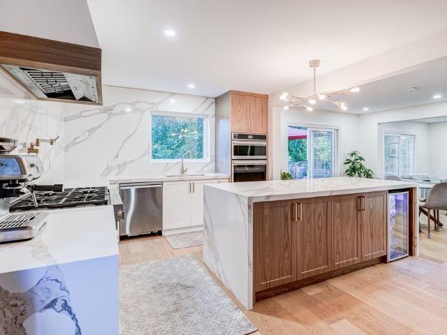 For Lease 167 Whitchurch Mews Unit# Upper Level, Mississauga, Ontario