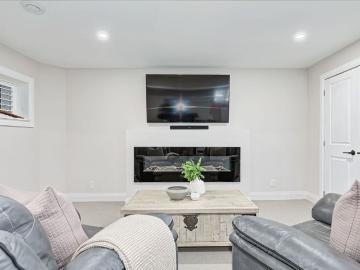 For Lease 168 YELLOW BIRCH Crescent, Blue Mountains, Ontario