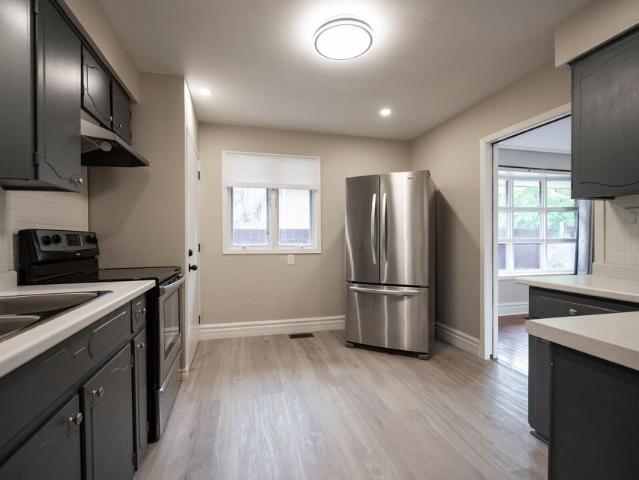For Lease 16 Eleanor Upper Level Court, Guelph, Ontario