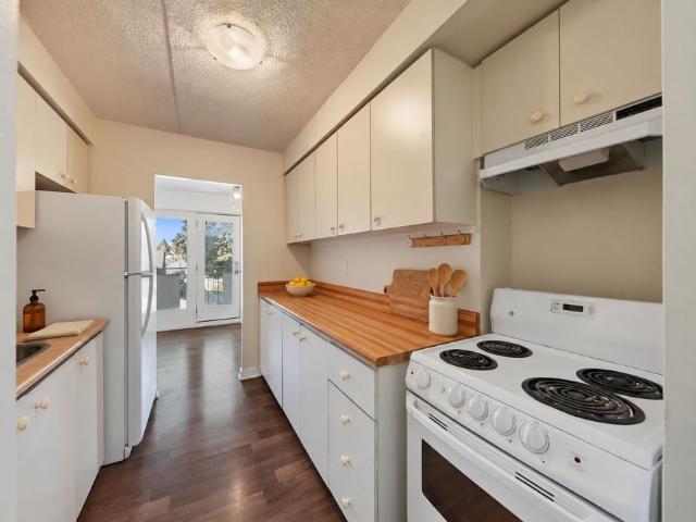 For Lease 16 McDonald Street Unit# 64, New Tecumseth, Ontario