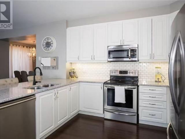 For Lease 178 FLOWING CREEK Circle, Kanata, Ontario