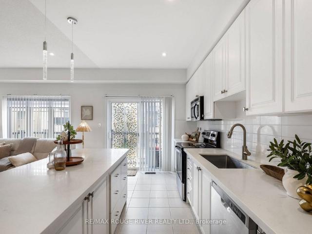 For Lease 17 Devineridge Avenue, Ajax, Ontario