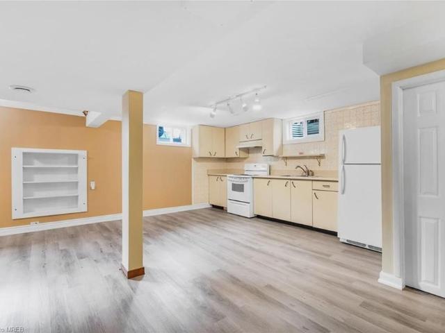 For Lease 185 BURLINGTON Street, London South, Ontario