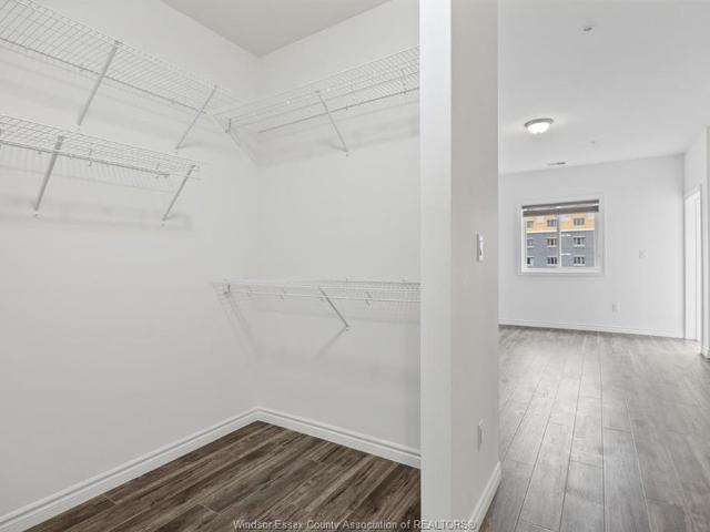 For Lease 1888 WESTVIEW Park Unit# 316, LaSalle, Ontario