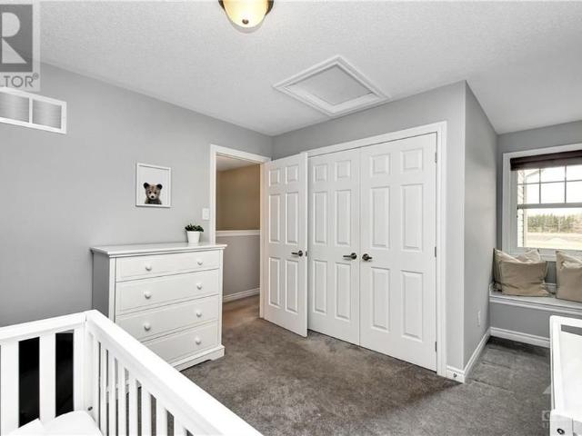 For Lease 181 Par La Ville Circle, Stittsville Munster Richmond, Ontario