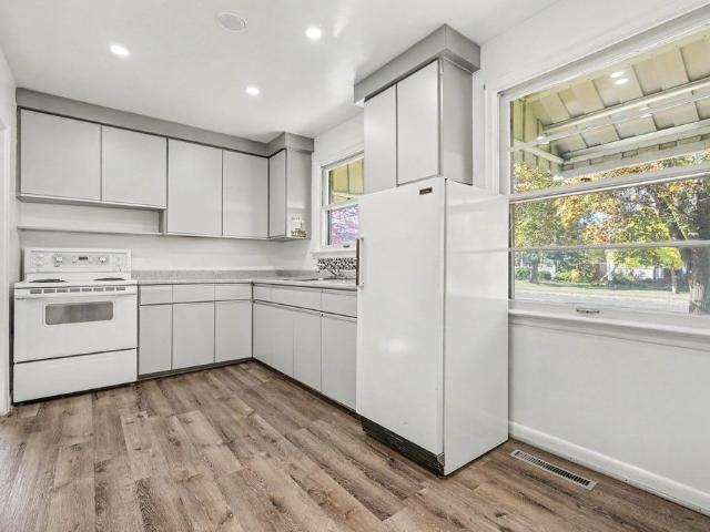 For Lease 1821 Haig Drive, Elmvale Acres and Area, Ontario