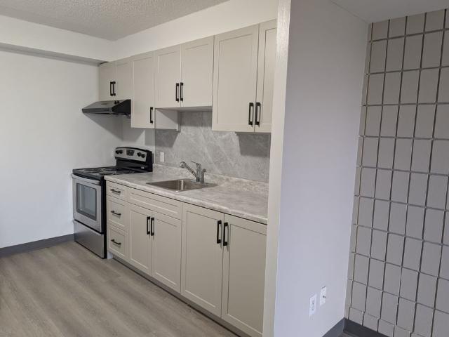 For Lease 1837 Lansdowne Street Unit# 4, Peterborough, Ontario
