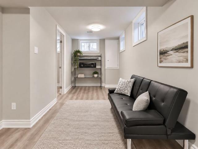 For Lease 18 Aldenham Crescent Unit# Lower, Toronto, Ontario