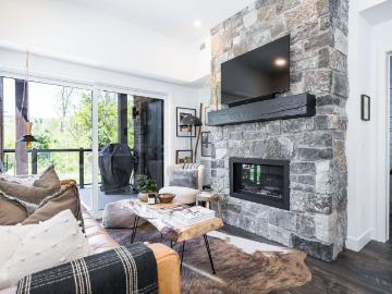 For Lease 18 BECKWITH Lane Unit# 101, Blue Mountains, Ontario