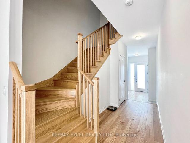 For Lease 18 Flower Garden Trail, Whitchurch Stouffville, Ontario