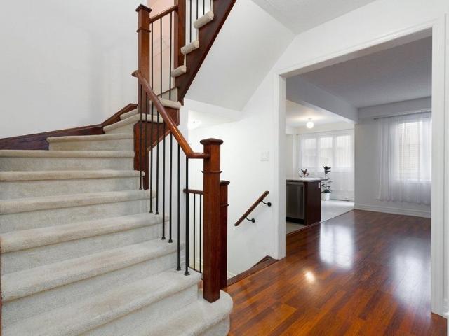 For Lease 18 Hutton Crescent, Essa, Ontario