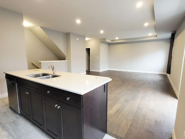For Lease 1960 Dalmagarry Road Unit# 60, London North, Ontario