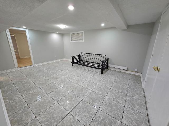 For Lease 190 Barrie Street Unit# Bsmnt, Bradford West Gwillimbury, Ontario