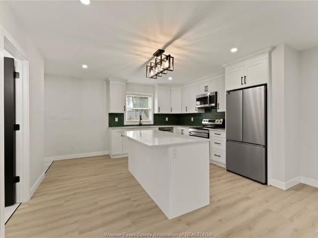 For Lease 1923 GEORGE Avenue Unit# 2, Windsor, Ontario