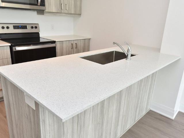 For Lease 1936 Rymal Road Unit# 514, Hamilton, Ontario