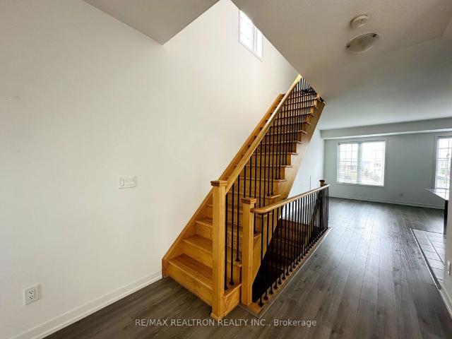 For Lease 193 Harding Park Street, Newmarket, Ontario