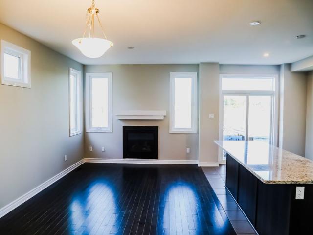 For Lease 193 Kimpton Drive, Stittsville Munster Richmond, Ontario