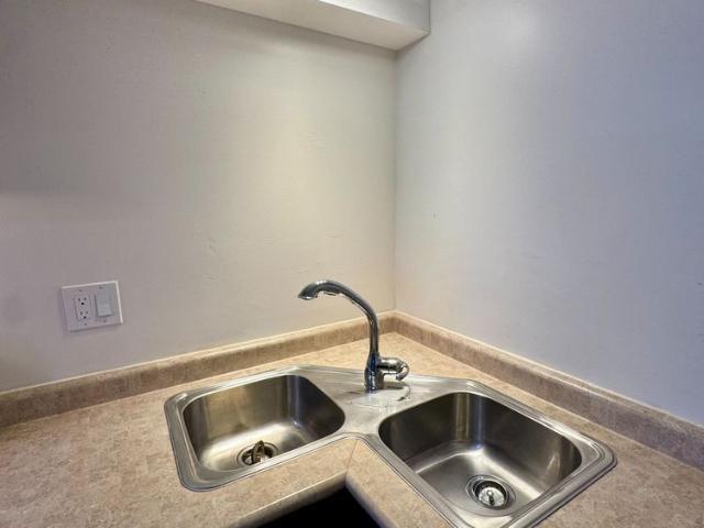 For Lease 19 Eleanor Circle Unit# Basement, Richmond Hill, Ontario