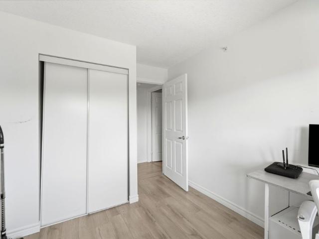For Lease 19 Waterford Drive Unit# 403, Guelph, Ontario