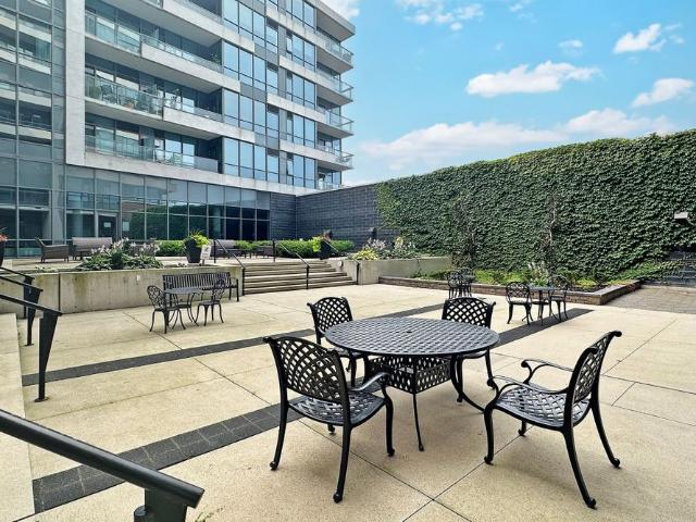 For Lease 1 Hurontario Street Unit# 506, Mississauga, Ontario