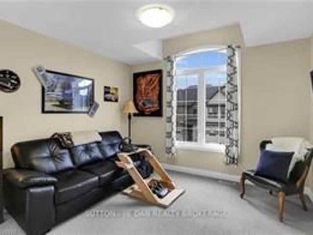 For Lease 2040 Shore Road Unit# 97, London South, Ontario