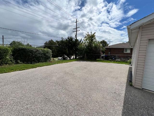 For Lease 205 Simcoe Road Unit# Lower, Bradford West Gwillimbury, Ontario