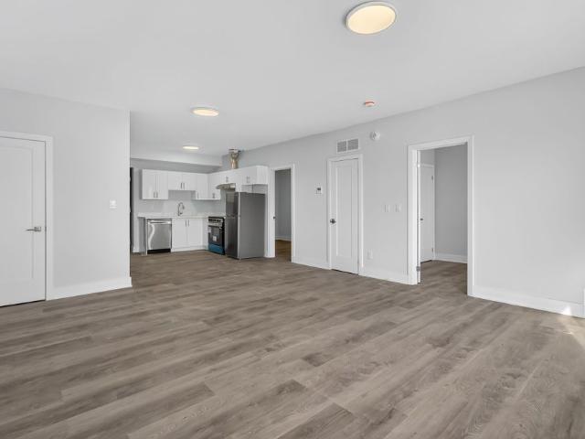 For Lease 206 Wellington Street Unit# Unit # 6, Chatham Kent, Ontario
