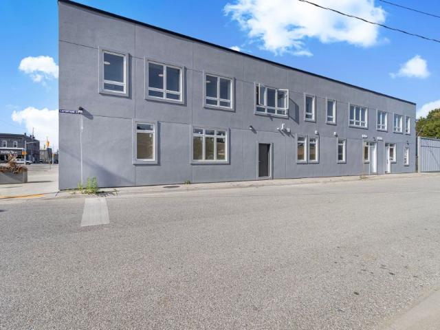 For Lease 206 Wellington Street Unit# Unit # 1, Chatham Kent, Ontario