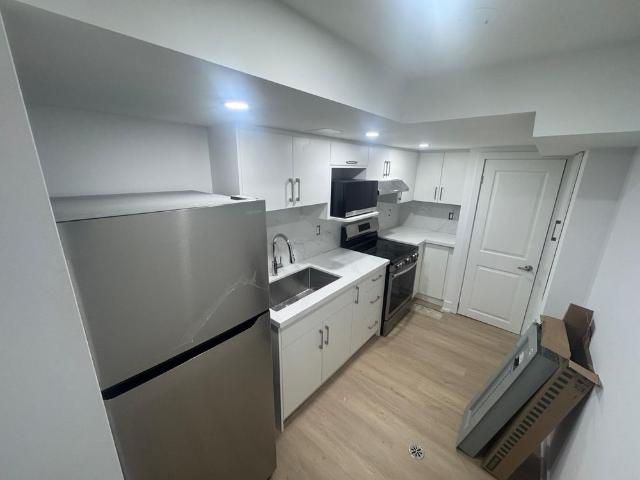 For Lease 2004 Evans Boulevard Unit# LOWER, London South, Ontario
