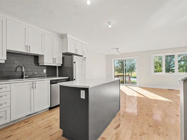 For Lease 202 St Malo Place, Russell, Ontario