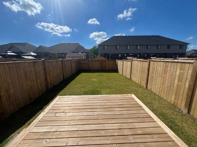 For Lease 214 Renaissance Drive, St. Thomas, Ontario
