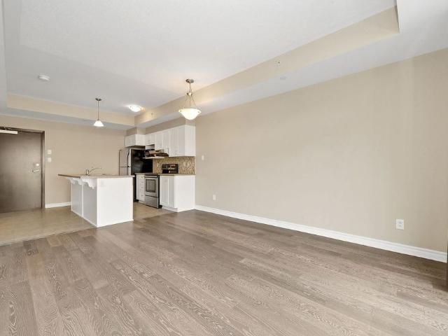 For Lease 215 Titanium Private Unit# 203, Orleans Convent Glen and Area, Ontario