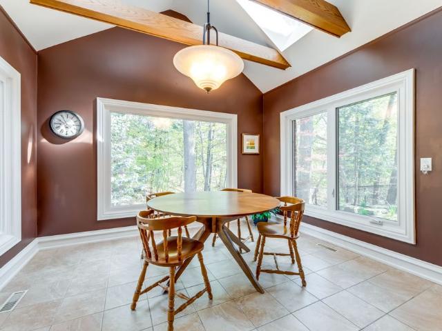For Lease 2175 Oneida Court, Mississauga, Ontario