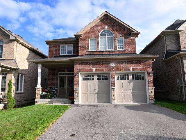 For Lease 211 Northglen Boulevard, Clarington, Ontario