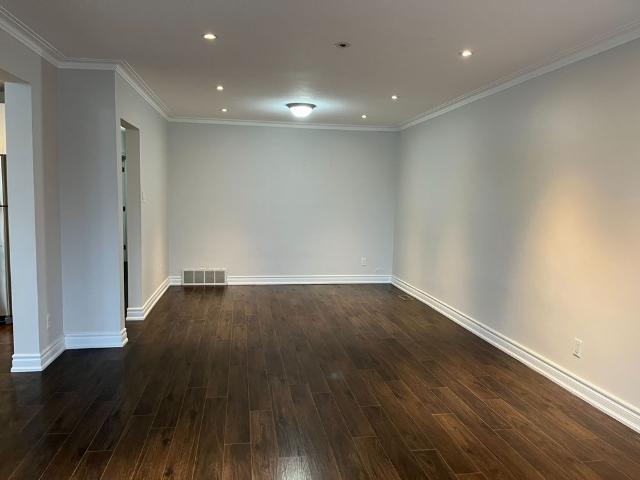 For Lease 211 Silverbirch Drive Unit# Upper, Newmarket, Ontario