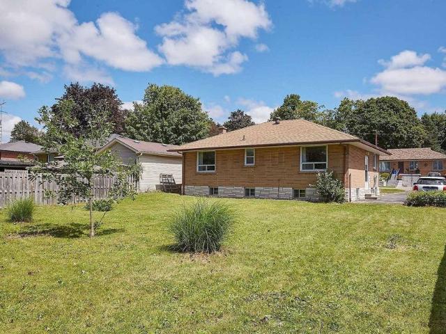 For Lease 212 Hallett Avenue, Whitby, Ontario
