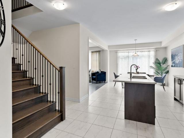 For Lease 212 Vanilla Trail, Thorold, Ontario