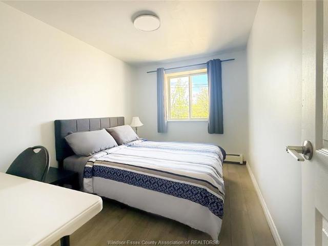 For Lease 2136 WYANDOTTE Street Unit# 21, Windsor, Ontario