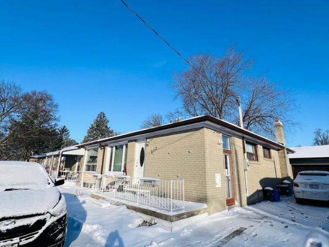 For Lease 213 Beechy Drive Unit# Basement, Richmond Hill, Ontario