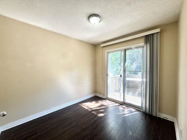 For Lease 21 Davis Road Unit# Main, Aurora, Ontario