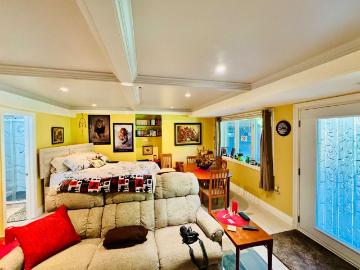 For Lease 21 Oakside Drive, Uxbridge, Ontario