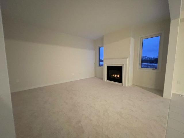 For Lease 21 Sanford Circle, Springwater, Ontario