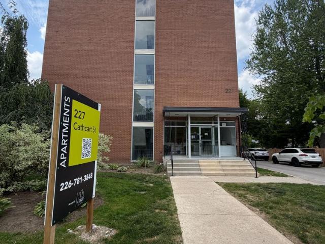 For Lease 227 Cathcart Street Unit# 203, London South, Ontario