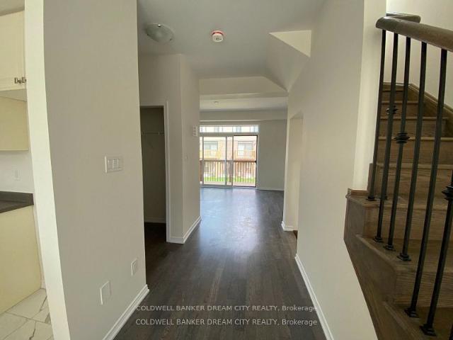 For Lease 227 Gillespie Drive, Brantford, Ontario