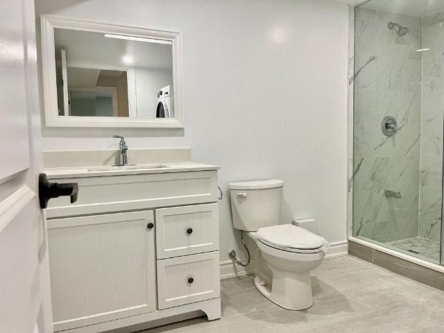 For Lease 228 Silverbirch Drive Unit# Lower, Newmarket, Ontario