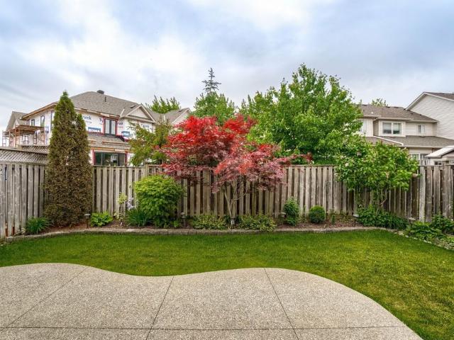 For Lease 2298 Grand Oak Trail, Oakville, Ontario