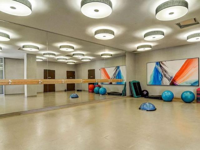 For Lease 2230 Lake Shore Boulevard Unit# 801, Toronto, Ontario
