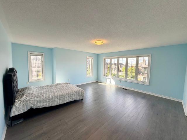 For Lease 22 Duggan Street, Aurora, Ontario