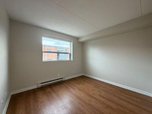 For Lease 234 Oakdale Avenue Unit# 201, St. Catharines, Ontario