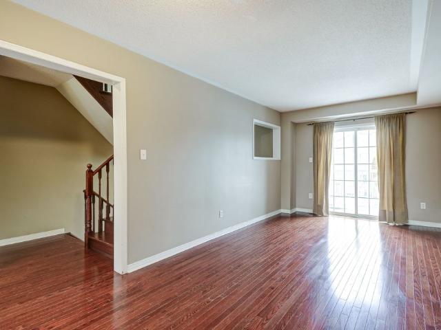 For Lease 2353 Saddlecreek Crescent, Oakville, Ontario